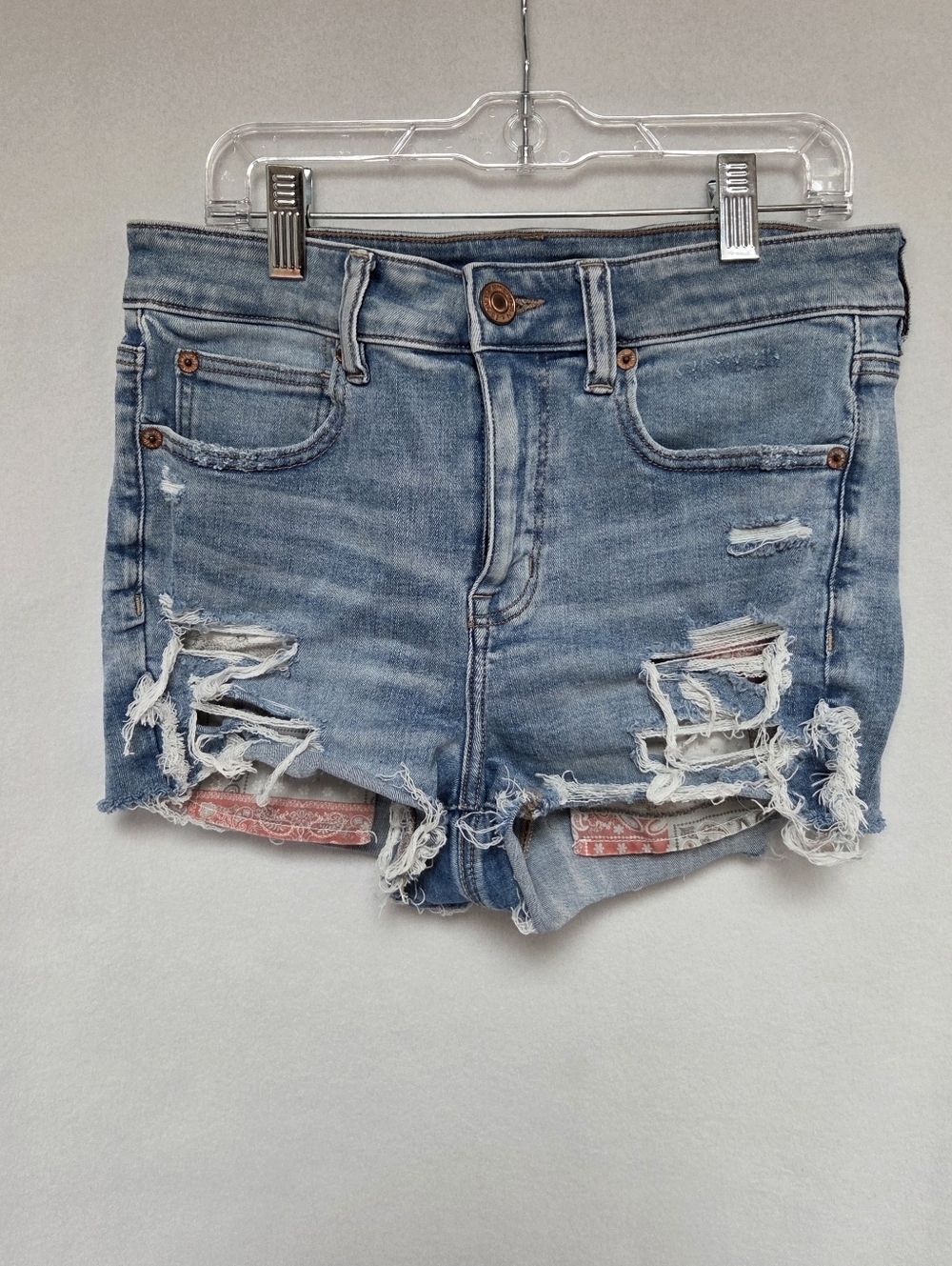 American Eagle Outfitters Light Blue Distressed Denim Cutoff Shorts - Picture 1 of 7